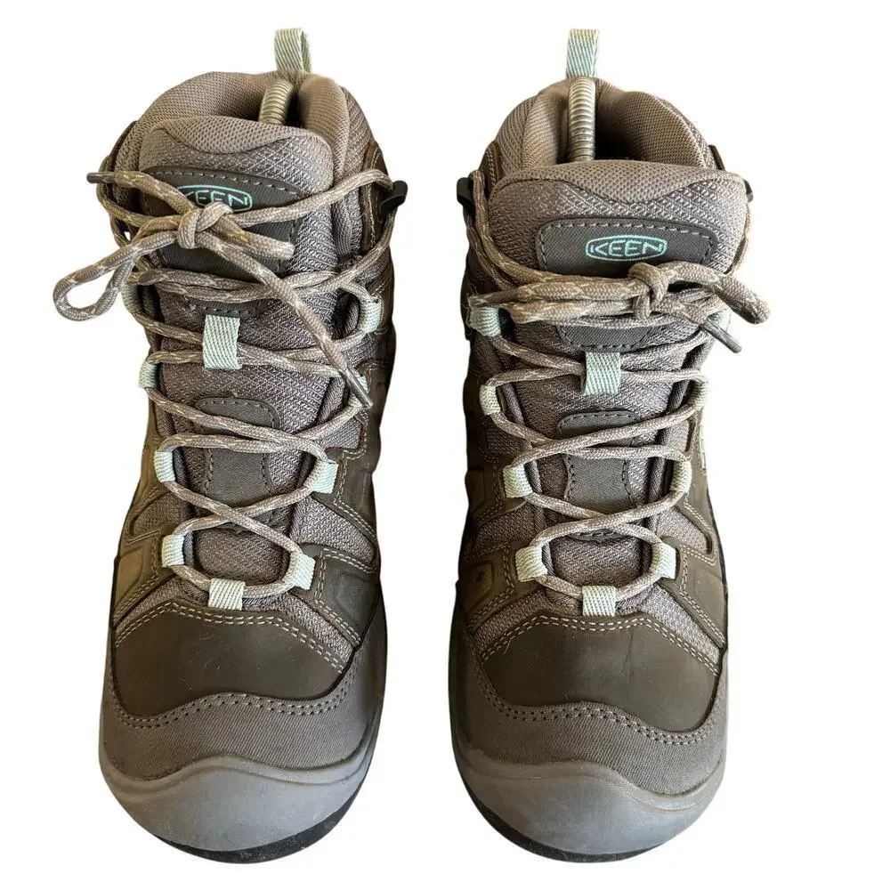 KEEN Women's Circadia Mid Waterproof Hiking Boot Gray Size 7 Gorpcore